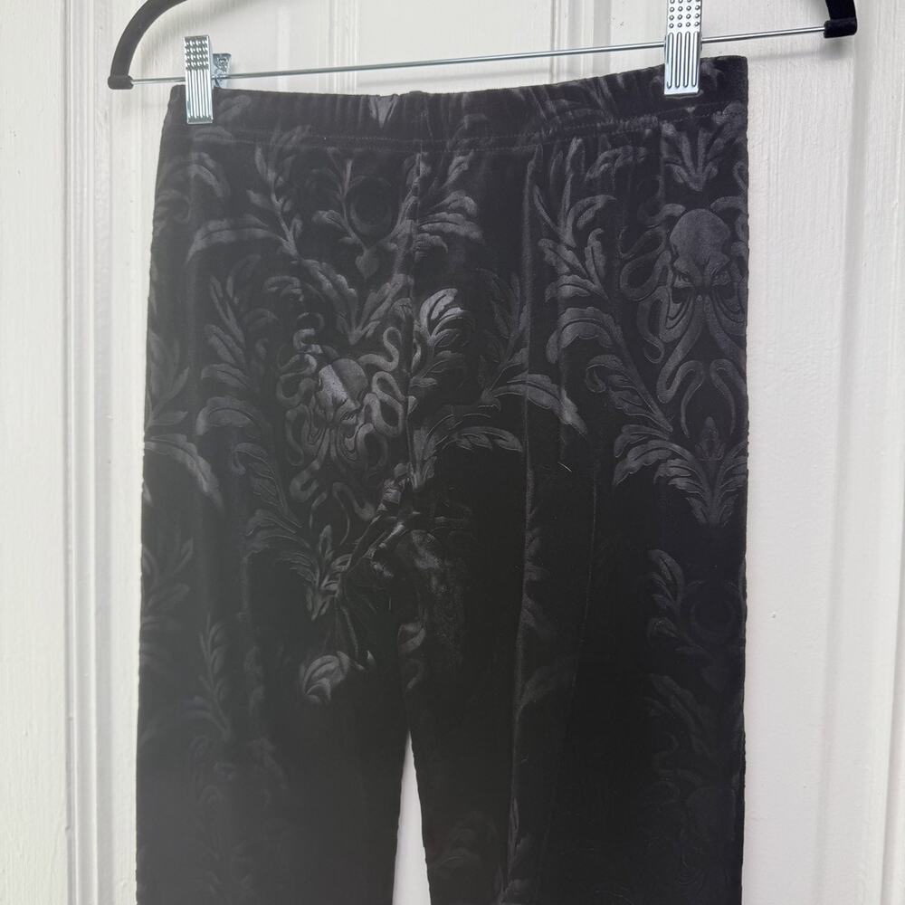 Black Velvet Flare Pants Floral Jacquard Stretch Goth Large NWOT Witchy - Picture 2 of 8